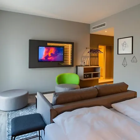 Elaya Kevelaer, Trademark Collection By Wyndham Hotel